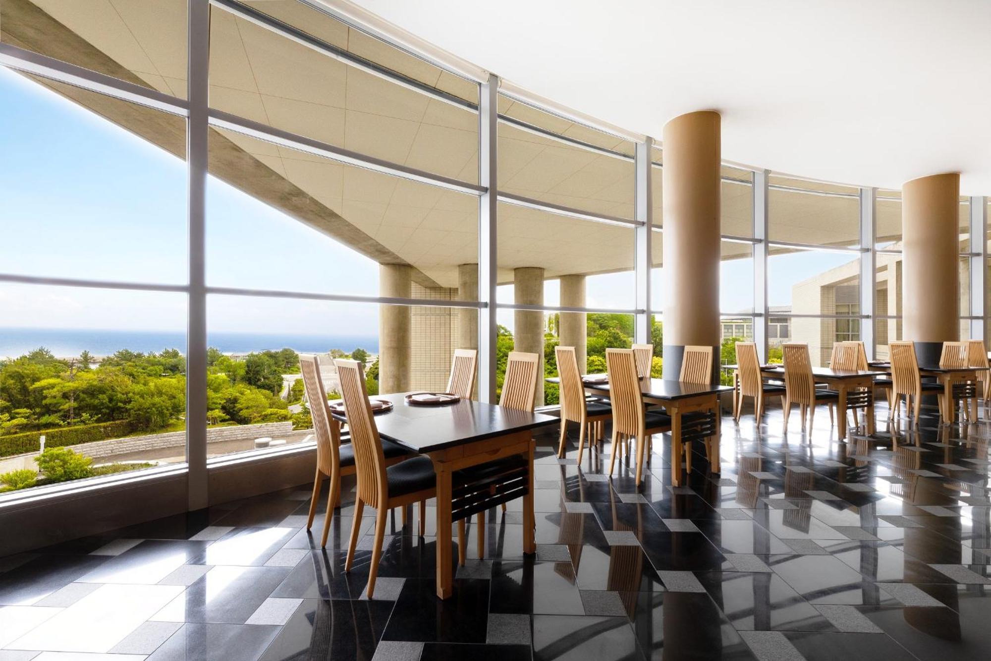 Grand Nikko Awaji Otel Dış mekan fotoğraf