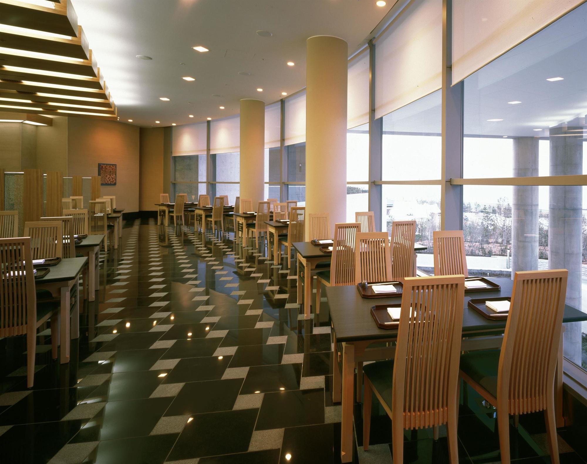Grand Nikko Awaji Otel Restoran fotoğraf